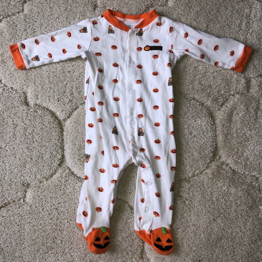 Baby girl first Halloween sleeper 9m
